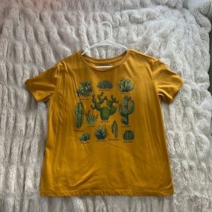 graphic t shirt size Medium